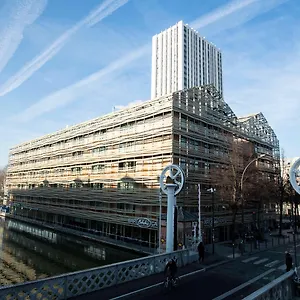 Otel Holiday Express Paris-canal De La By Ihg, Paris