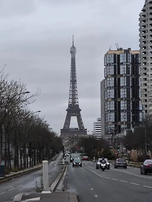 Apartment Studio Pour 1 A 4 Pers Localise Dans Un Quartier Chic Paris France